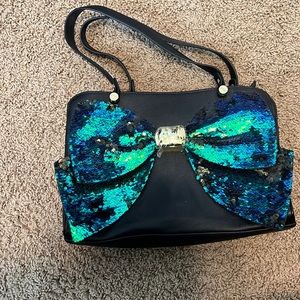 New Betsy Johnson blue to green & black sequin bow bag Plastic still on,as shown
